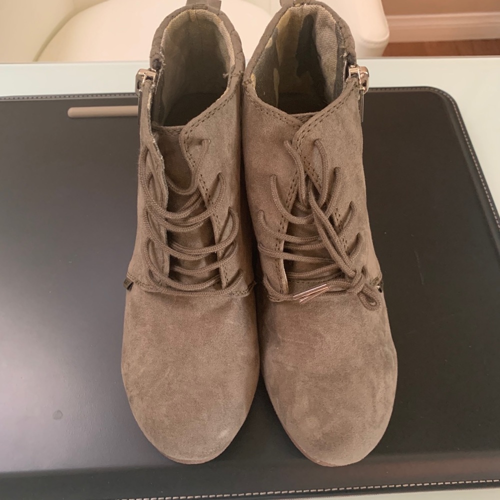 Boot wedges